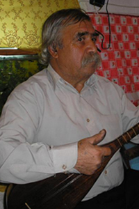 Taher Yarveysi, the last remaining Kurdish maqam singer and tanbour player from Guran